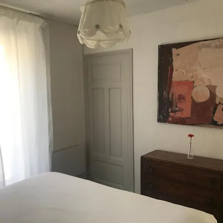 Appartement en coeur de ville - 2 à 4 personnes Bort-les-Orgues Buitenkant foto