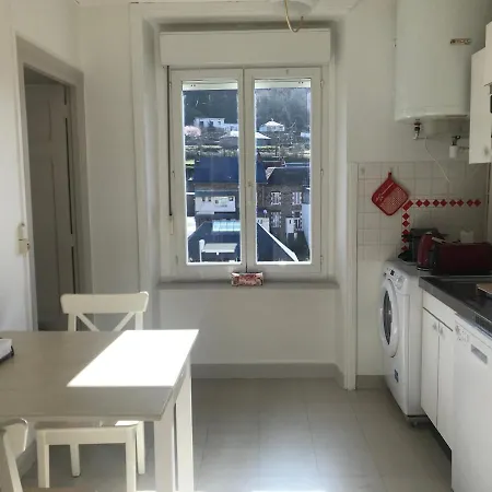 Appartement en coeur de ville - 2 à 4 personnes Bort-les-Orgues Buitenkant foto