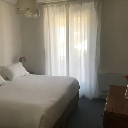 Appartement en coeur de ville - 2 à 4 personnes Bort-les-Orgues Buitenkant foto